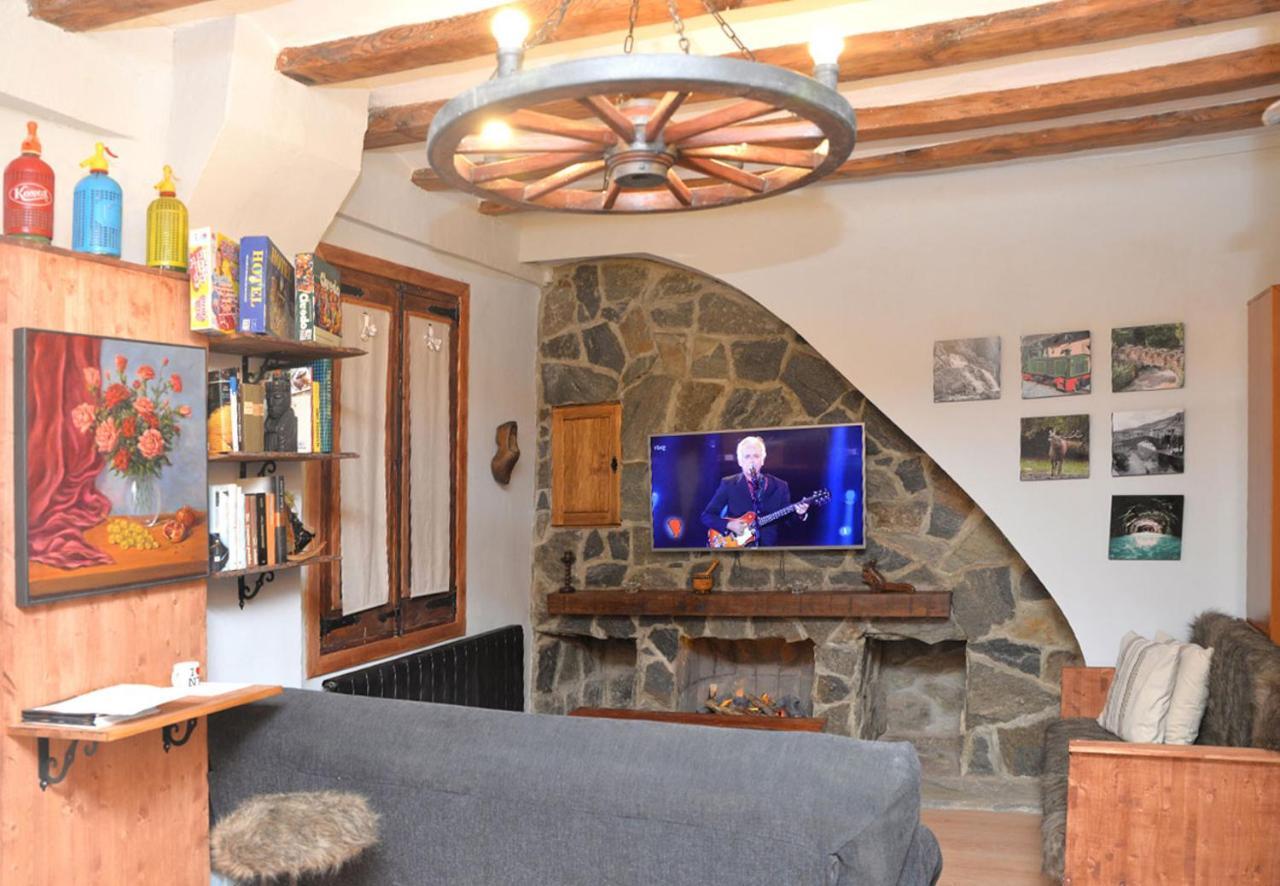 Апартаменти Piso Rustico-Moderno 6 Plazas - Pobla De Lillet Ла-Побла-да-Лільєт Екстер'єр фото